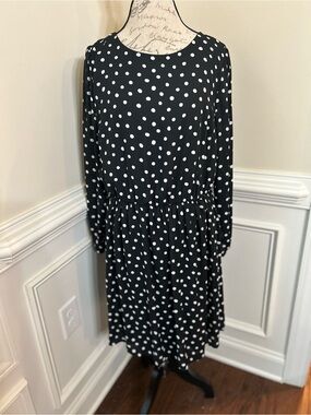 Classic Black & White Polka Dot Long-Sleeve Dress